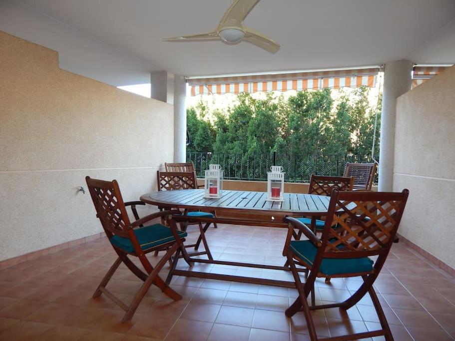 Elegante Apartamento Muy Cerca De La Playa Valencia Kültér fotó