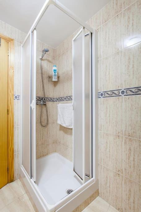Elegante Apartamento Muy Cerca De La Playa Valencia Kültér fotó